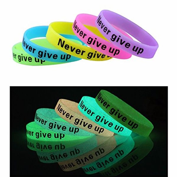 

1pc never give up silicone sport rubber bracelet wristband i promise believe keyring keychain, Golden;silver