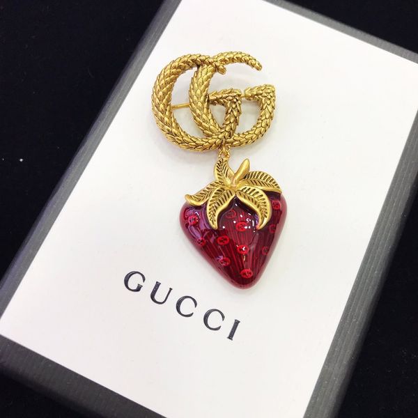 

luxury designer exquisite letter brooch fashion strawberry brooch for women statement brand brooches jewelry accessories women ladies girls, Gray