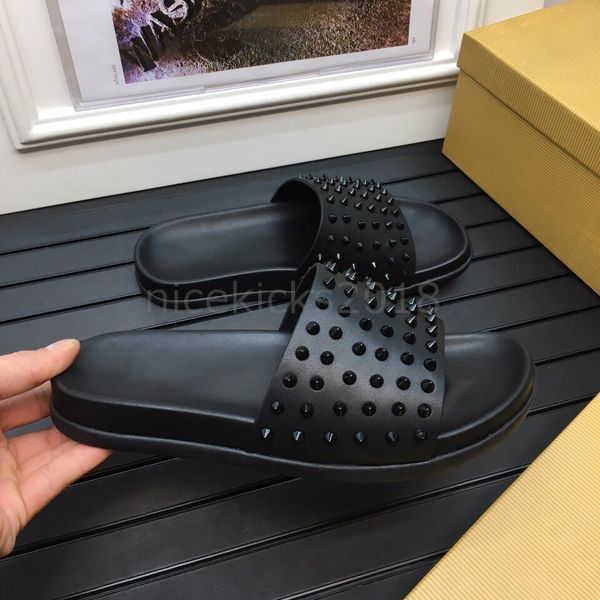 

men slippers red bottoms spikes ladies beach slipper tide male home slippers non-slip leather mens casual shoes, Black;grey