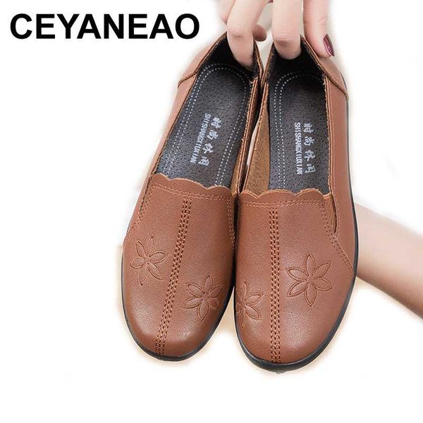 

ceyaneaosoft leisure flat shoes woman leather shoes moccasins mother loafers casual woman driving ballet women casual shoe, Black