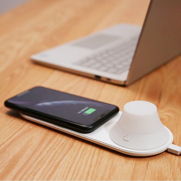 

2020 wireless charger with led night light magnetic attraction fast charging for iphones samsung huawei phones