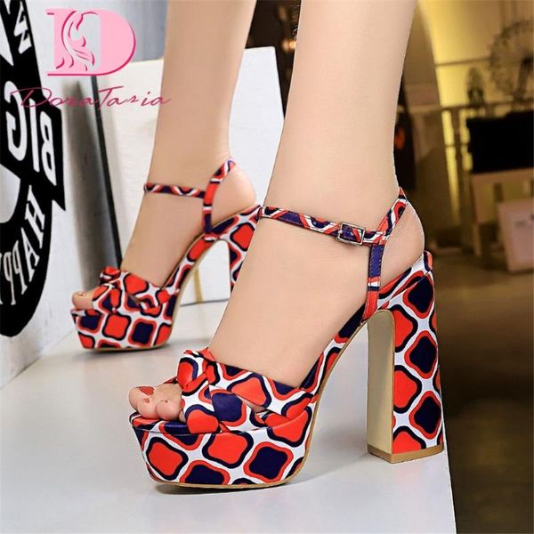 

tasia 2020 new fashion women sandals square heels peep toe platform flower pumps summer casual woman shoes, Black