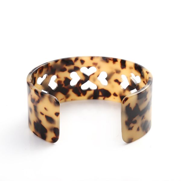 

vintage leopard print resin width bangle for women chic resin heart fashion acrylic wedding elegant jewelry gifts, Black