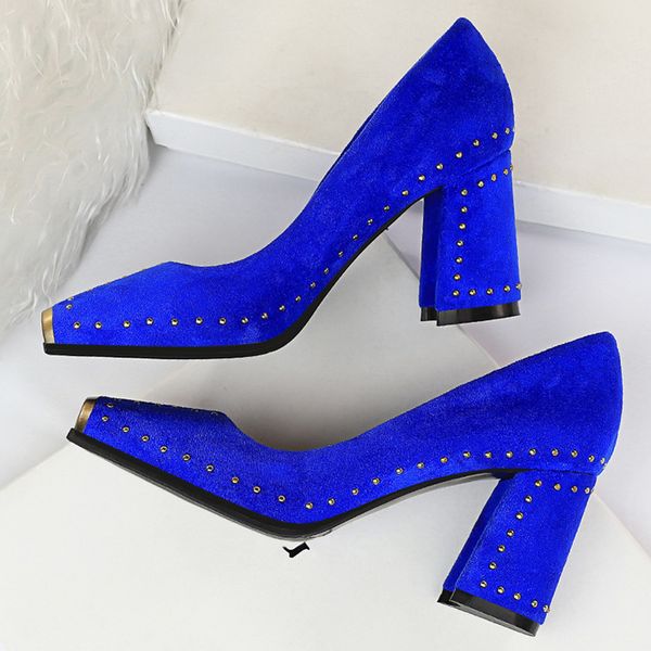 

2020 women 7.5cm high heels lady escarpins chunky rivets lady block block low heels square toe office blue yellow studded shoes, Black