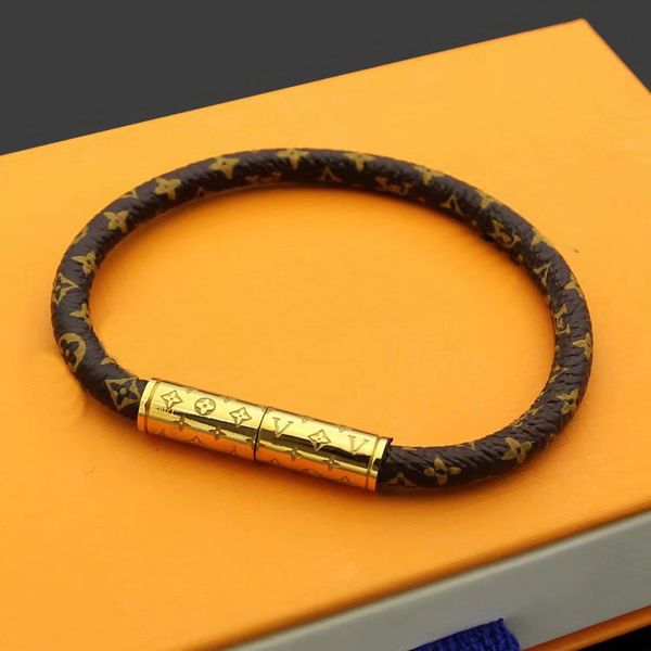 

europe america fashion lady women round print flower design engrave v letter magnetic buckle leather bracelets bangle, Black