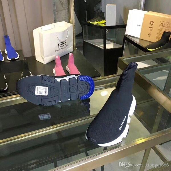 

men's and women's fashion casual sports shoes, high-end socks shoes, selling couple models, multiple colors with boxaa, Red;white