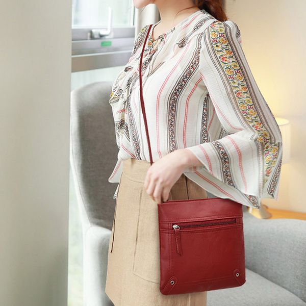 

new single shoulder diagonal female bag fashion casual retro envelope bag zipper shoulder messenger