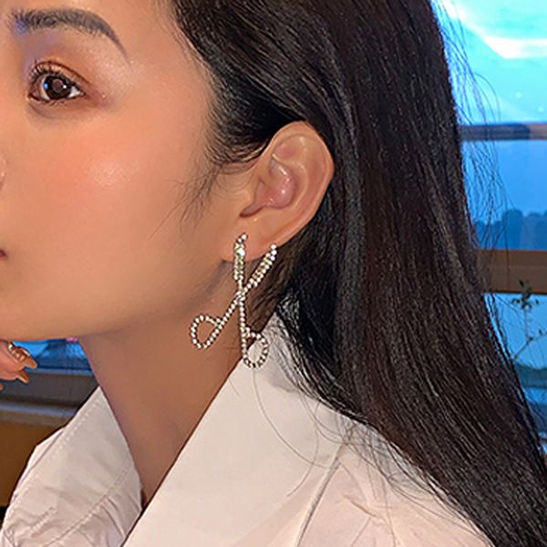 

unique design luxury full drill scissors modelling stud earring for women shine rhinestone metal earring party jewelry, Golden;silver
