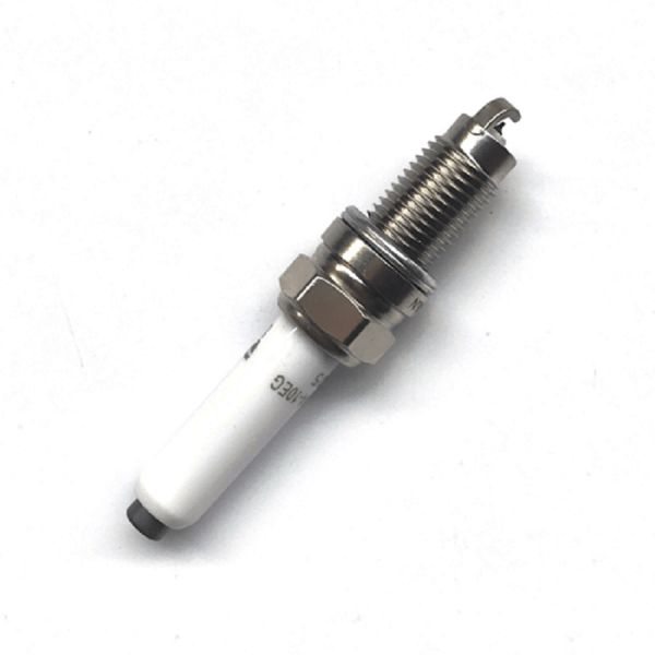 

s605 iridium spark plug for golf 7 1.6l cross lavida new jetta 1.4l 1.5l 1.6l 04c905606a zker7a10eg