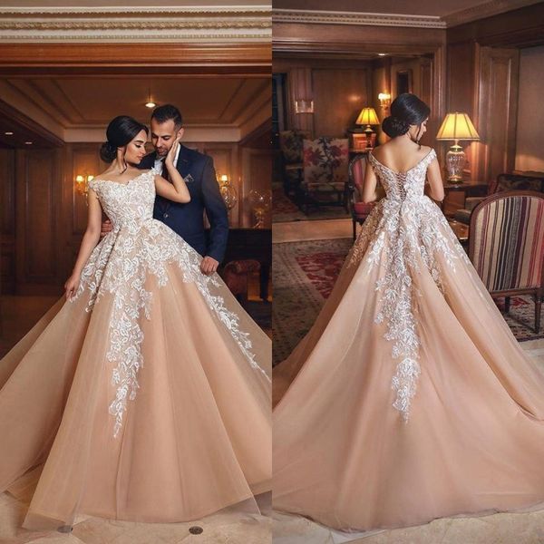 

arabic champagne off shoulder long prom dresses lace applique a line floor length court train prom dresses evening wear robe de soiree, Black