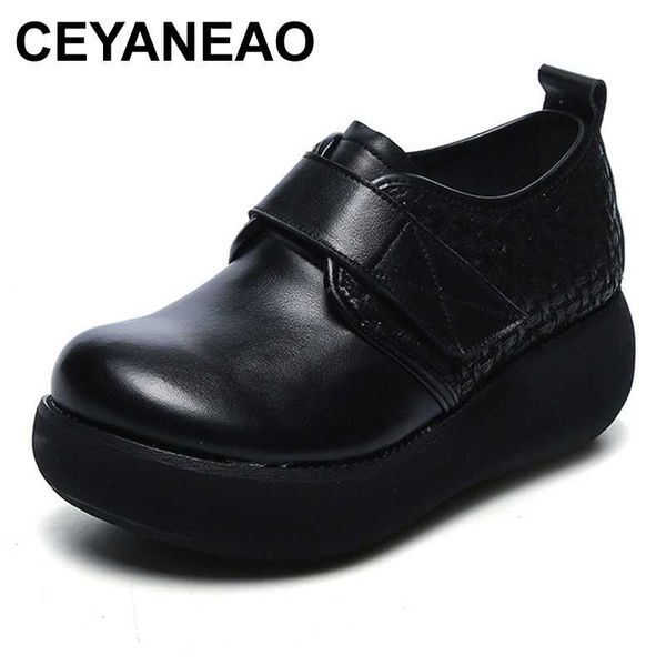 

ceyaneao 2020 women platform shoes woman moccasin breathable platform flat shoes women slip on ladies moccasins, Black