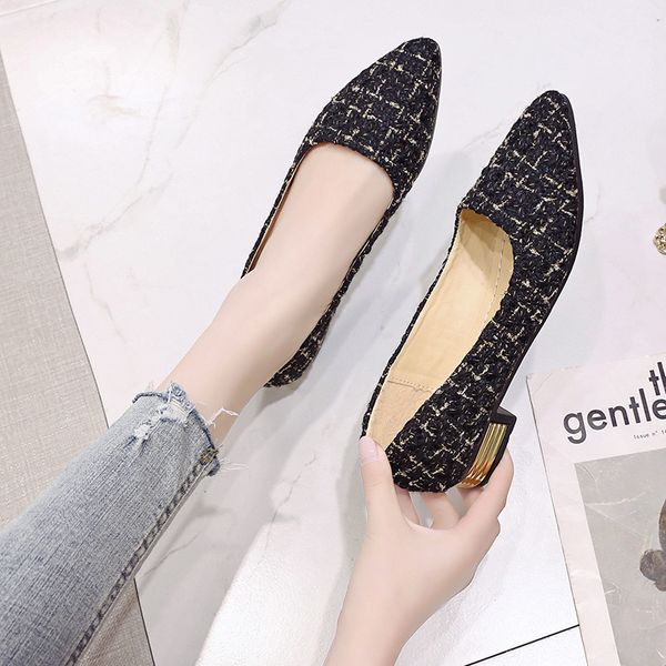 

2020 spring wild shallow mouth shoes simple fashion professional flat shoes large size 43 check women's, Black