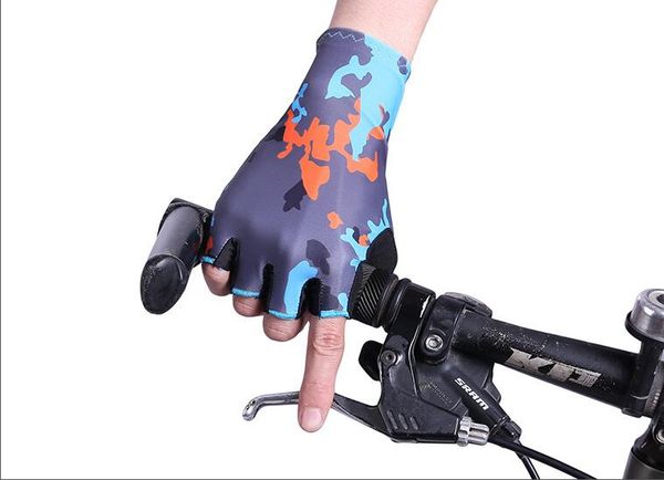 

summer new sport gloves outdoor cycling half - finger gloves cycling fitness sports non - slip wear gloves screen glove, Black