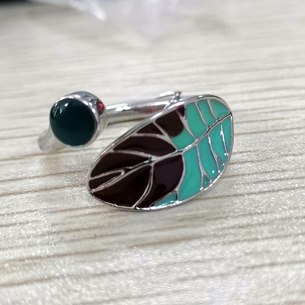 

fashion bohemian retro antique large green color leaf ring female silver color hollow leaf feather adjustable ring jewelry, Golden;silver