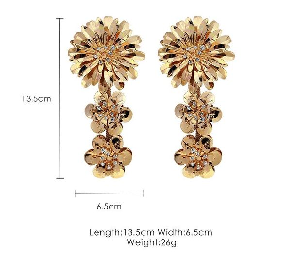 

2019 new earrings fashion temperament petal earrings personality wild atmospheric earrings female002, Golden;silver
