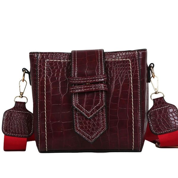 

womens shoulder bags fashion flap bag ladies patent leather broadband crossbody shoulder bag phone money pouch