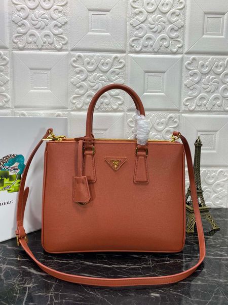 

luxury handbag lady designer shoulder bag fashion luxury briefcase diagonal luxury handbag casual leather material new wholesale