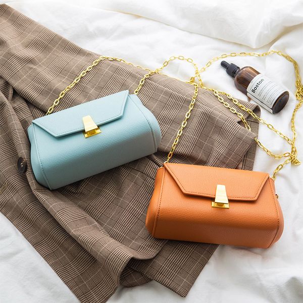 

chain small bag messenger female 2020 new leather shoulder delicate retro lock small square bag