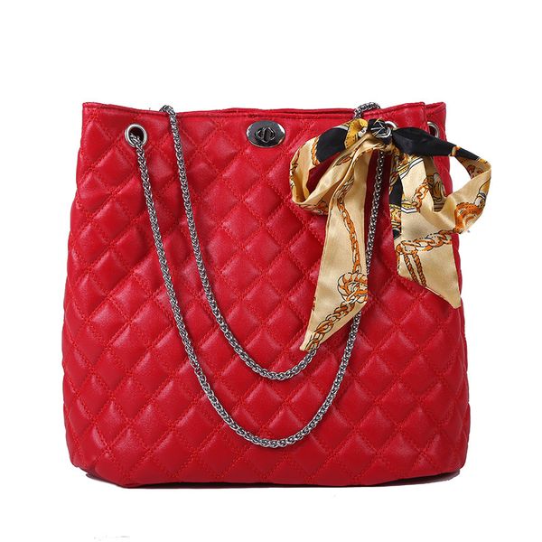 

large capacity casual women tote crossbody bags for women leather shoulder bag messenger bag ladies handbags chain bucket