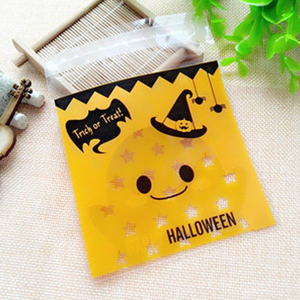 

100pcs halloween cute smiley face pumpkin self-adhesive biscuits candy bag halloween gift bag