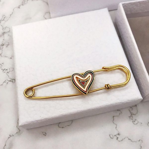 

explosion fashion love color designer brooch luxury designer jewelry women brooch, Gray
