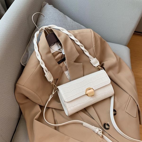 

2020 new fashion stone pattern messenger bag