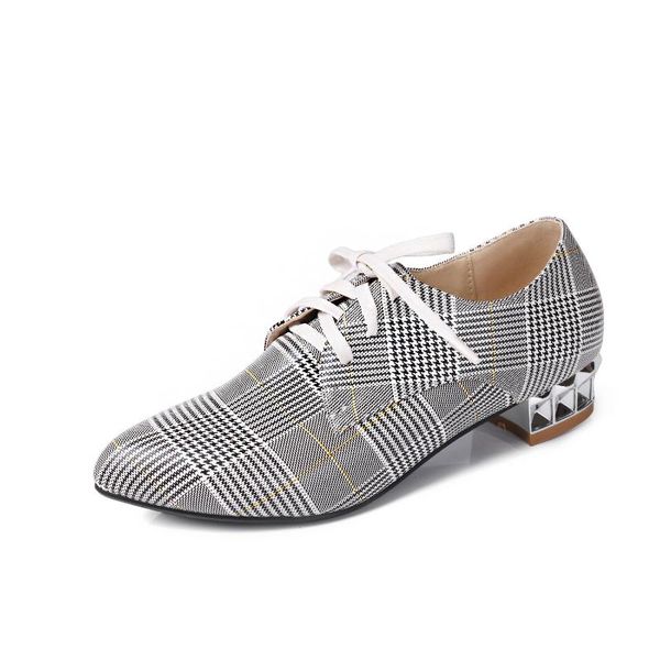 

new age season 2020 comfortable low heel side with sharp lattice code size 32 single shoes, 18327-44, Black