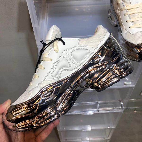 

2020 women sneaekers raf simons sneaker ee7947 ozweego shoes in silver metallic dip effect sole sport trainer multicolor size 35-40, Black