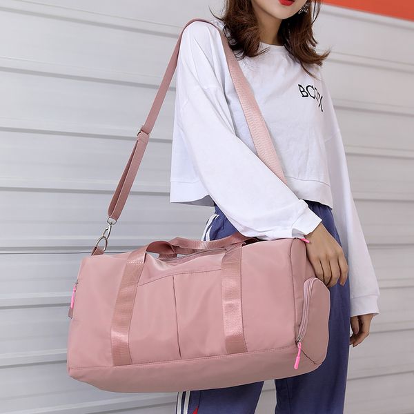 

2020 travel bags waterproof large capacity hand luggage fashion women weekend duffle bag handbags training sport