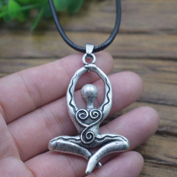 

sanlan 10pcs wicca witchcraft goddess necklace, Silver