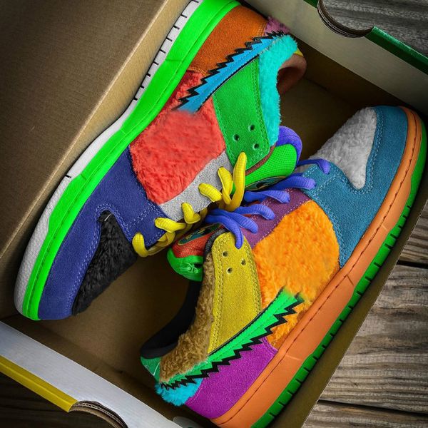 

2020 dunky low green orange yellow pink blue what the bear chunky dunky kids skateboard shoes for sale mens womens sports tennis shoe store