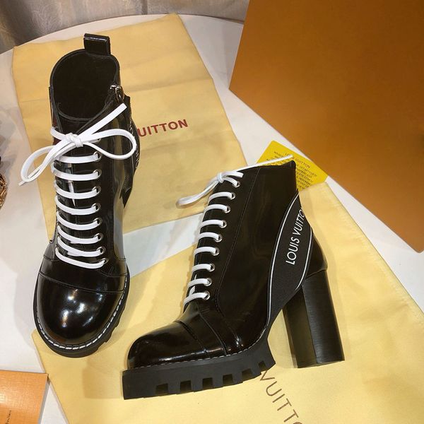 

2021 luxury designer women boots fall winter women knight boots fashion with high genuine leather ankle shoes coarse with martin boots, Black