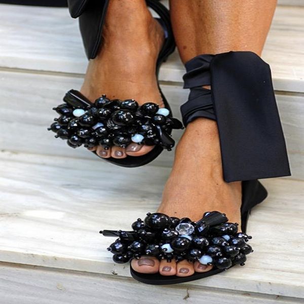 

2020 pearl ankle strap sandals large size, Black