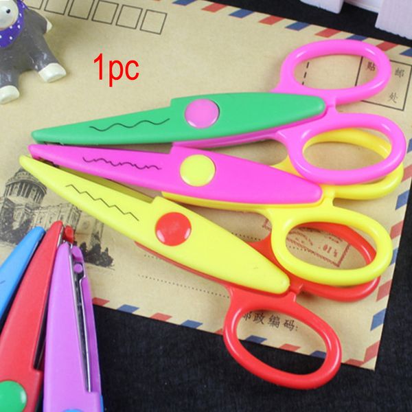 

school stationery kids diy plastic metal safe protection design rickrack scissors