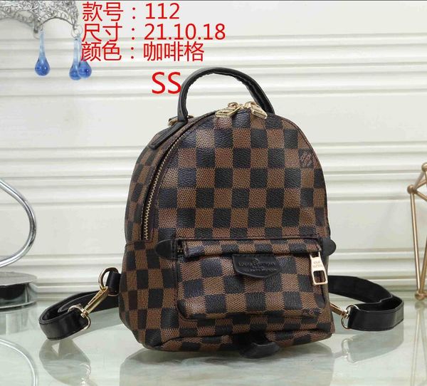 

2019 new shoulder bags chain men and women handbags pu crossbody bags 010