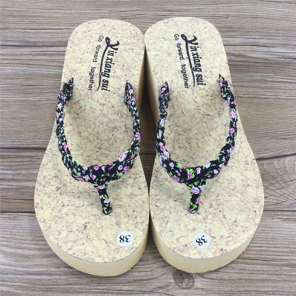 

2020 summer new wood grain flip flops casual wild sponge cake thick bottom beach large size women's slippers, Black