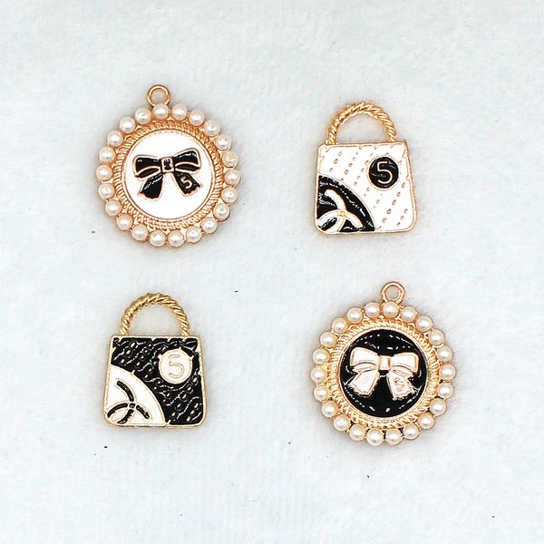 

6pcs/set 6pcs fashion enamel clothing imitation pearl bag drip oil accessories black and white suit charms xl470, Silver