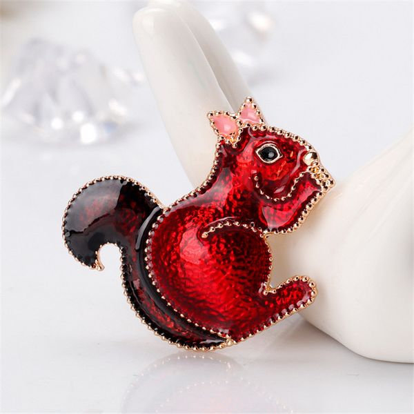 

squirrel brooches for women fashion animal rhinestone pin lady corsage party birthday present shirt coat jewelry accessories, Gray