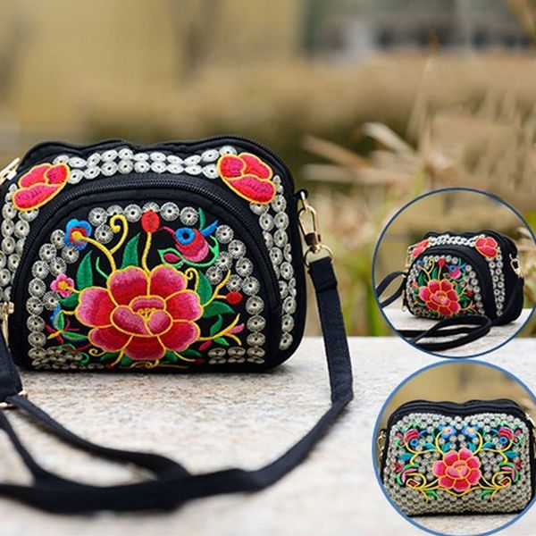 

2020 new women national style flower embroidery canvas shoulder bag messenger bag china trend fa$1