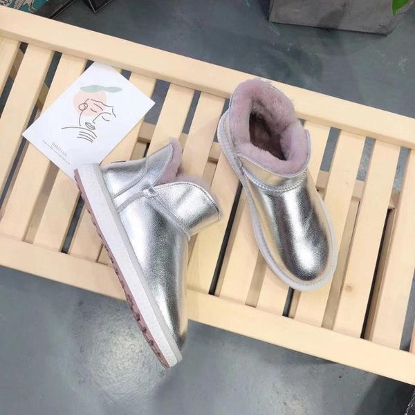 

2020 australia's highest quality women's boots, real sheepskin, natural wool, the most fashionable women's snow boots, free, Black