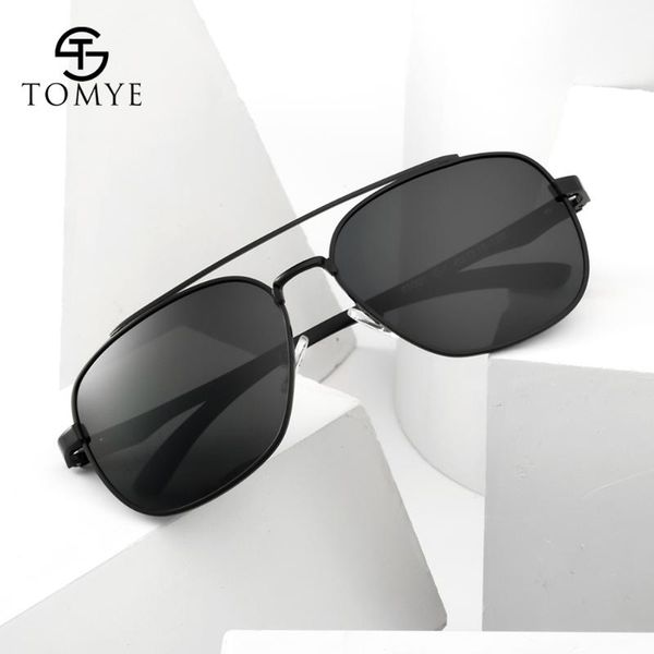 

men sunglasses tomye p1001 classic fashion pilot polarized eyewear, White;black