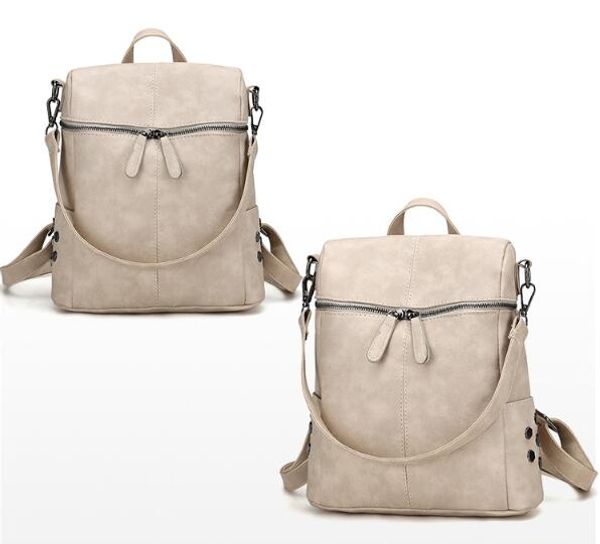 

Fashion Women Backpack High Quality Student Schoolbag Casual Rivet Lady Travel Backpack Shoulder Bags