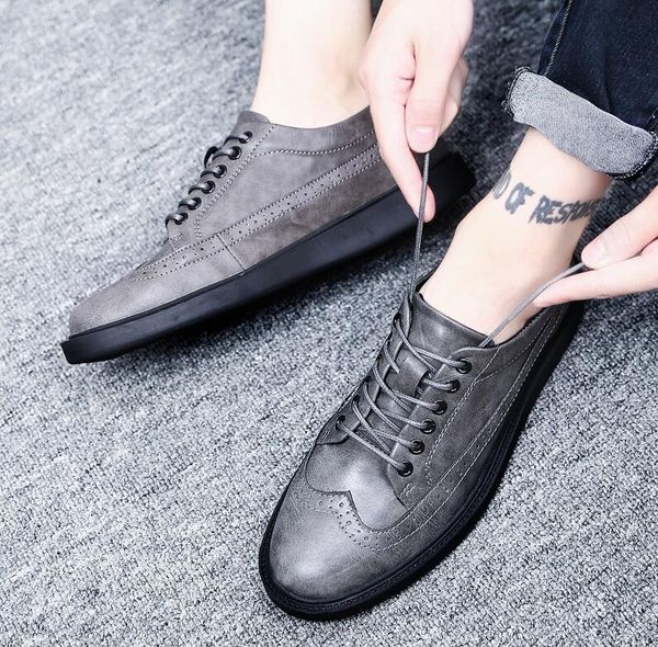 

summer men's leather spring formal shoes lace up men sneakers comfortable man brogue footwears black red