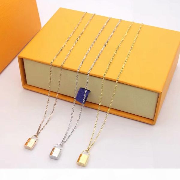 

luxury designer jewelry women necklace gold lock pendant designer necklace for men elegant silver chain necklace and earrings bracelets suit
