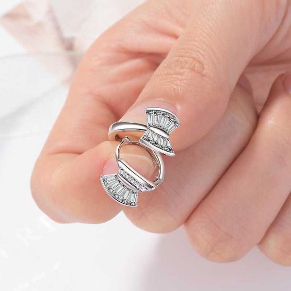

5a zirconia crystal stone small hoop earrings korean style silver earrings fashion wedding jewelry gifts for women, Golden;silver