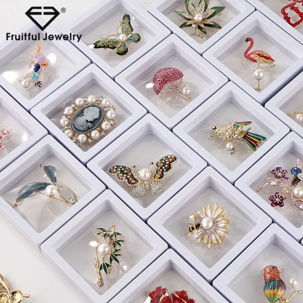 

2020 fashion flamingo animal flower rhinestone high grade brooch natural pearl metal brooch with box clothing jewelry accessorie, Gray