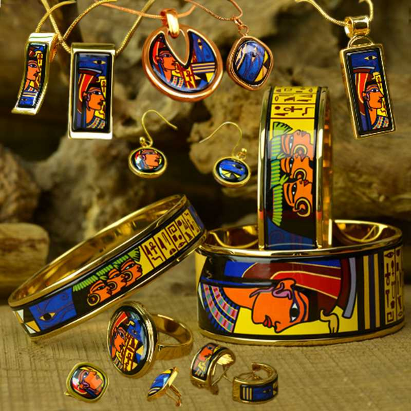 

2020 new accessories cleopatra series fashion enamel jewelry new cloisonne woman bracelet pendant ring earrings, Black