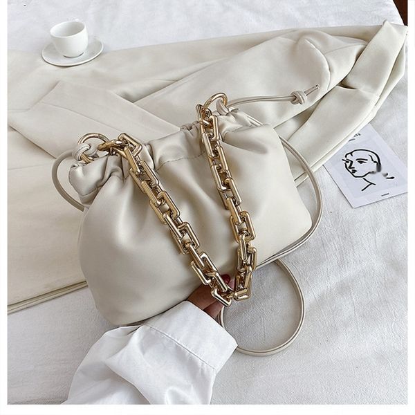 

women's 2020 new korean style chain hand fashion all-match internet celebrity crossbody hand bucket women's bag pleated bucket bag