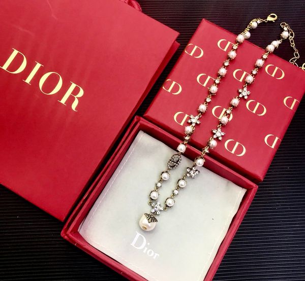 

dior дизайнер ювелирных изделий хип-хоп дизайнер ожерелье бабочки замороженный из висячих женихами 14k золотые цепочки буквица жемчужные оже, Silver