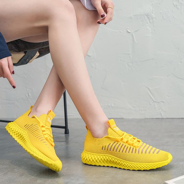 

wujie2020 ladies sports shoes summer fashion casual shoes comfortable flying woven breathable thick bottom sports chaussure femm, Black